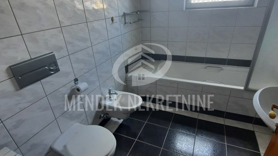 APARTMENT IN A HOUSE 85 m2 WITH GARDEN